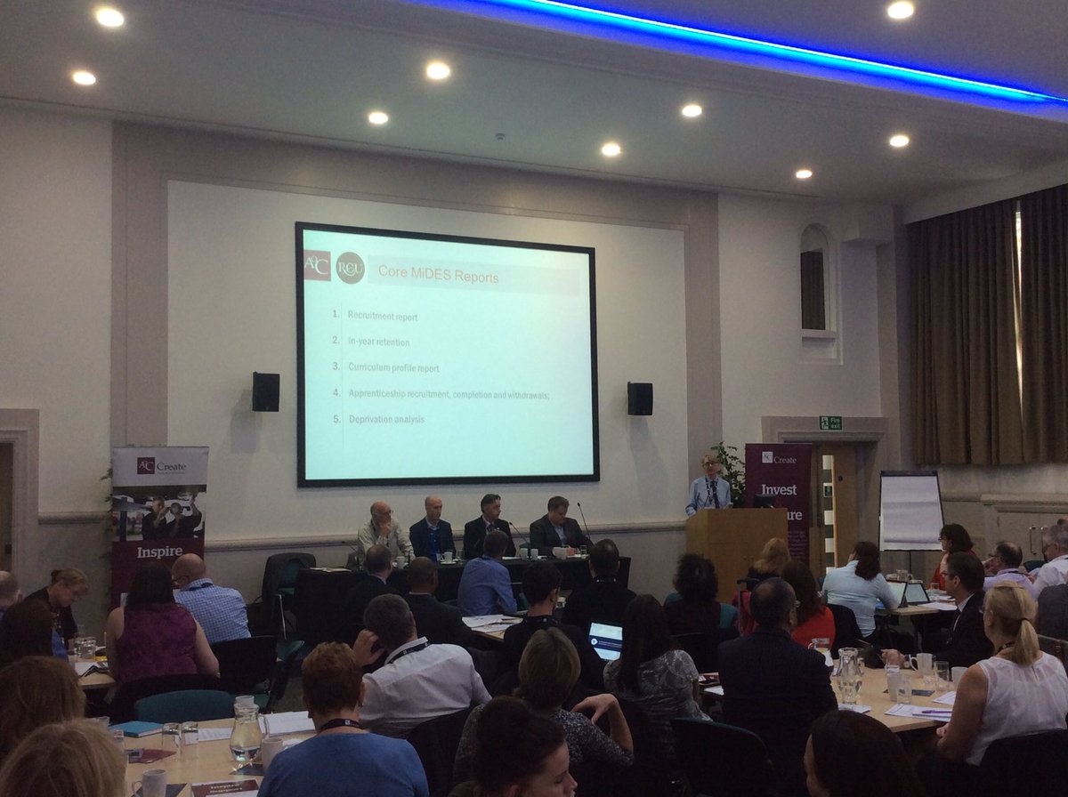 AoC_Create's tweet image. Richard Boniface of @RCU_Limited updates #aocdata conf attendees on the MiDES benchmarking service #AoCEvents