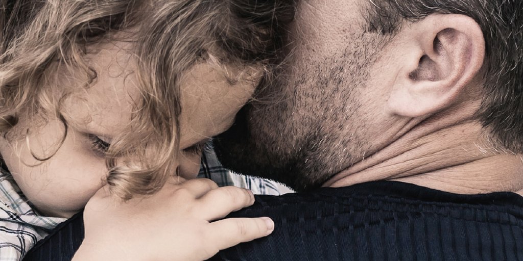 Hoe omgaan met angst bij #kinderen in tijden van #terreur? #Mustread voor ouders met praktische tips👍! <a href="/ErikSoir/">Erik De Soir</a> lannoo.be/moet-ik-nu-ban…