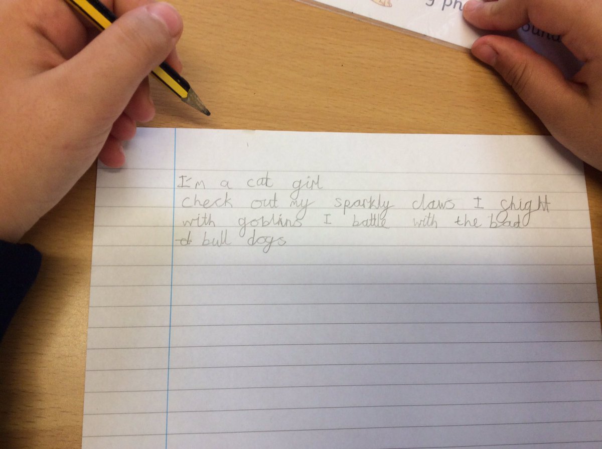 Trinnythebird's tweet photo. 3w had a poetry workshop with a performance poet today @Poetrytosucceed https://t.co/JWjv32hzmN