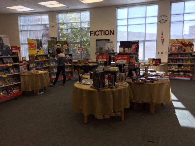 LibertyMSLib's tweet image. We&apos;re all set up for our Book Fair!  We&apos;re open today through October 20th.