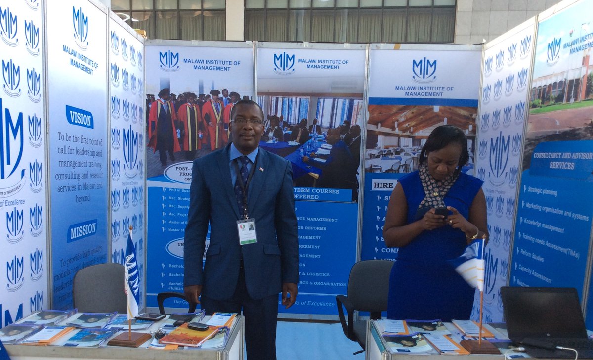 MSGKanengo's tweet photo. Malawi Institute of Management participated to this years' #MalawiInvestmentForum2016 at BICC #MITC2016 https://t.co/EKdJXTUbzl