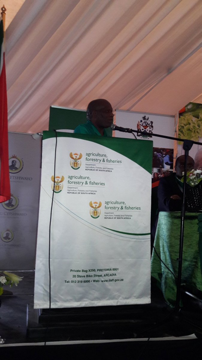 DAFF_Fisheries's tweet photo. Minister Senzeni Zokwana at 2016 World Food Day at Umlalazi District Municipality,  KZN https://t.co/aeduxR7MIo