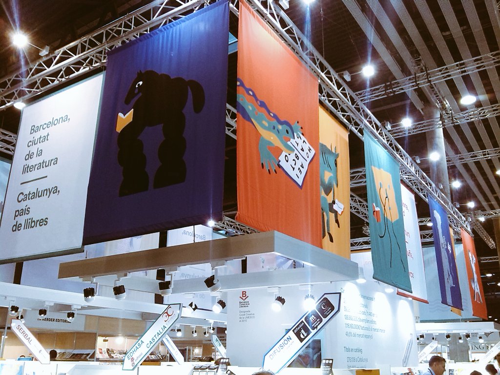 bcn_llibres's tweet photo. Fins la propera #Liberbcn  @cultura_cat  @FeriaLiber @gremieditors @bcnliteratura https://t.co/IkFA67Ypea