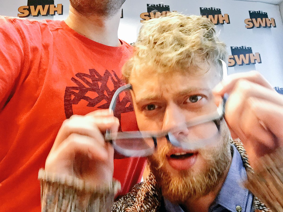 Piektdienas Bole <a href="/RadioSWH/">RadioSWH</a> 105,2 😉