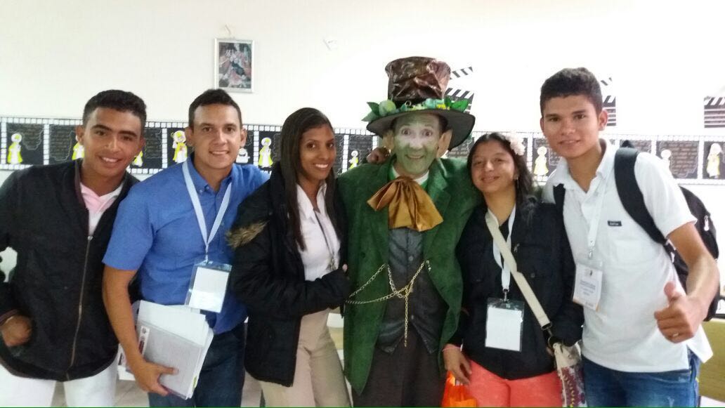 Claudiayq's tweet photo. @ICBFColombia @FundacionFAN Sahagún presentes #2016FEN @Mineducacion porque construimos Paz desde nuestra #PrimeraInfancia @DeCeroaSiempre https://t.co/xSf0VISYfl