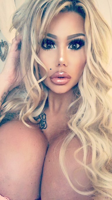 Happy Friday guys 💋💋 https://t.co/ALkBojjMzb<a href="/tag/live"class="tags"><span>#live</span></a><a href="/tag/pussy"class="tags"><span>#pussy</span></a><a href="/tag/candycharmsperve"class="tags"><span>#candycharmsperve</span></a>