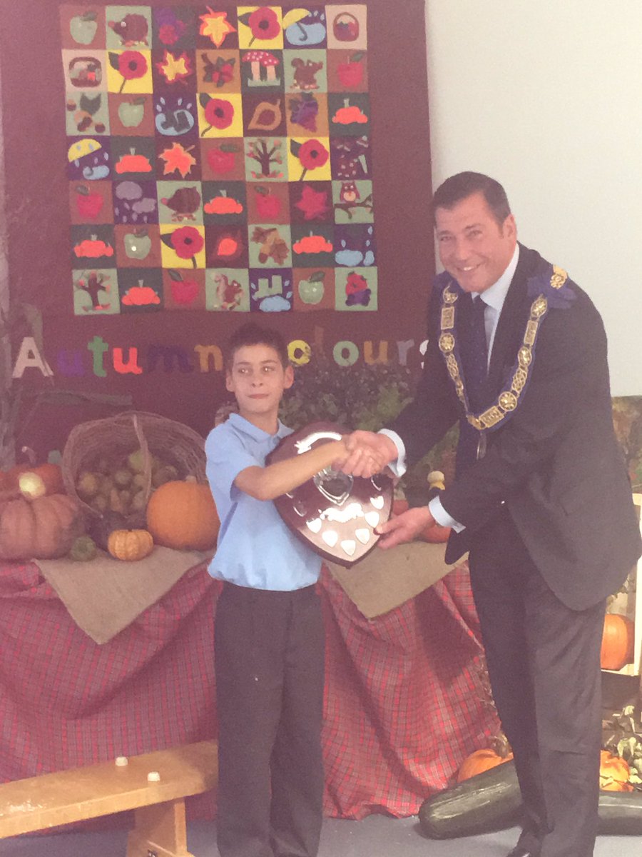 <a href="/MAL_SEN_Jersey/">Mont a l'Abbe School</a> @Jersey_Mason hope you enjoyed the harvest festival #forestschool