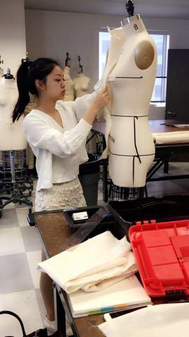 FIDM's tweet photo. Your exclusive peek into #FIDMDEBUT2017 with #ChairingStyles: https://t.co/LaY8N5sg2G https://t.co/Kf4s4me4Gu