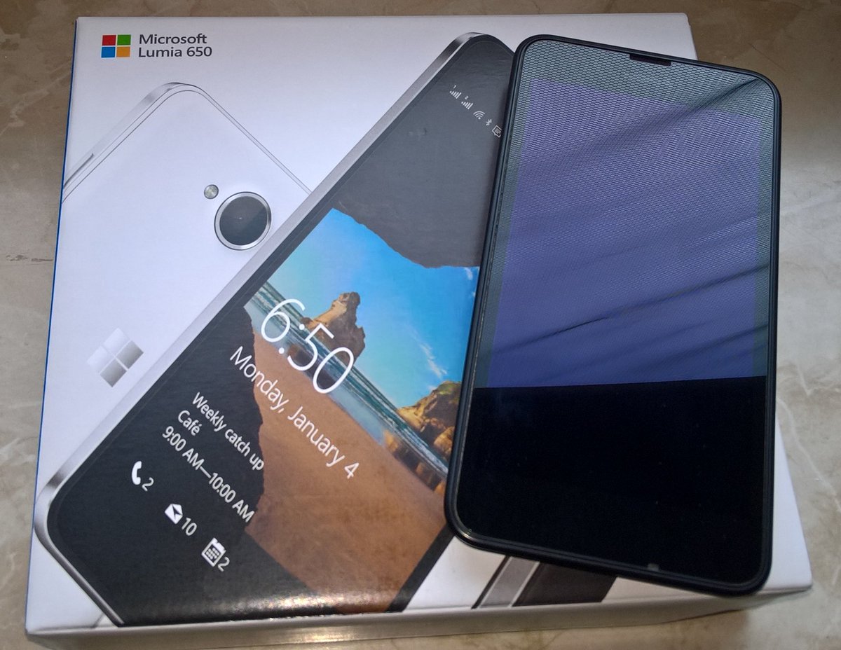 Neues Smartphone ist da <3 #Lumia630 > #Lumia650 dank #TechRewards möglich gemacht. Danke!