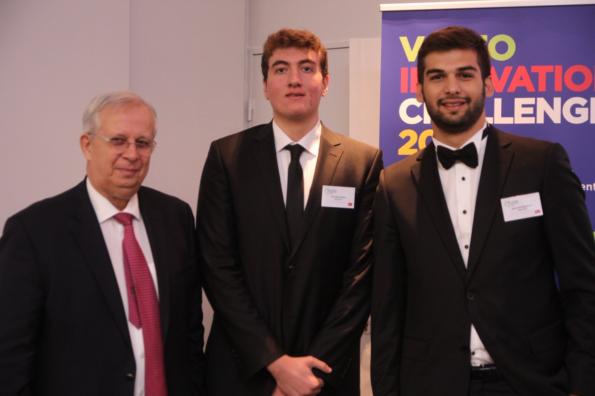 Valeo_Group's tweet photo. We are thrilled to announce the names of the winning teams of the #ValeoInnovationChallenge, congratulations :) https://t.co/laW89HH0aa https://t.co/F6XnACWiIr