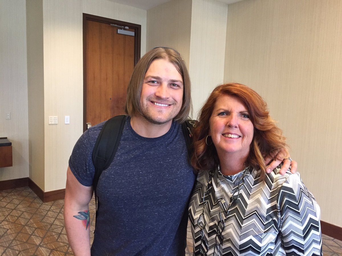 DebraSkees's tweet image. @billydawson1 So glad to meet you. Thanks for  advocating for patients with respiratory disease.  #harmonicaHero #countryRocks