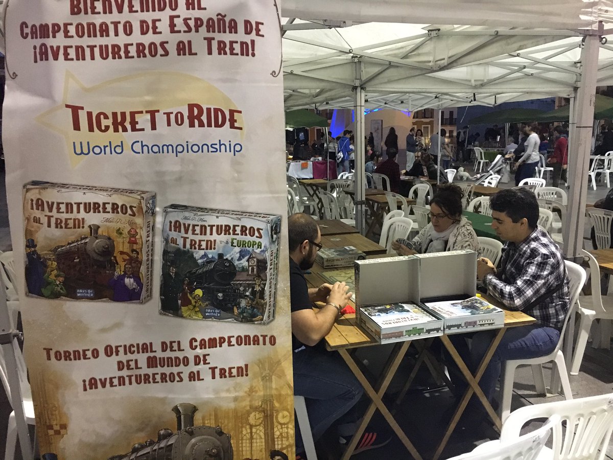 asoeldirigible's tweet photo. Finales de torneo aventureros al tren @Edge_Ent #Edge_ent #XJornadas https://t.co/XTtC12GOfe