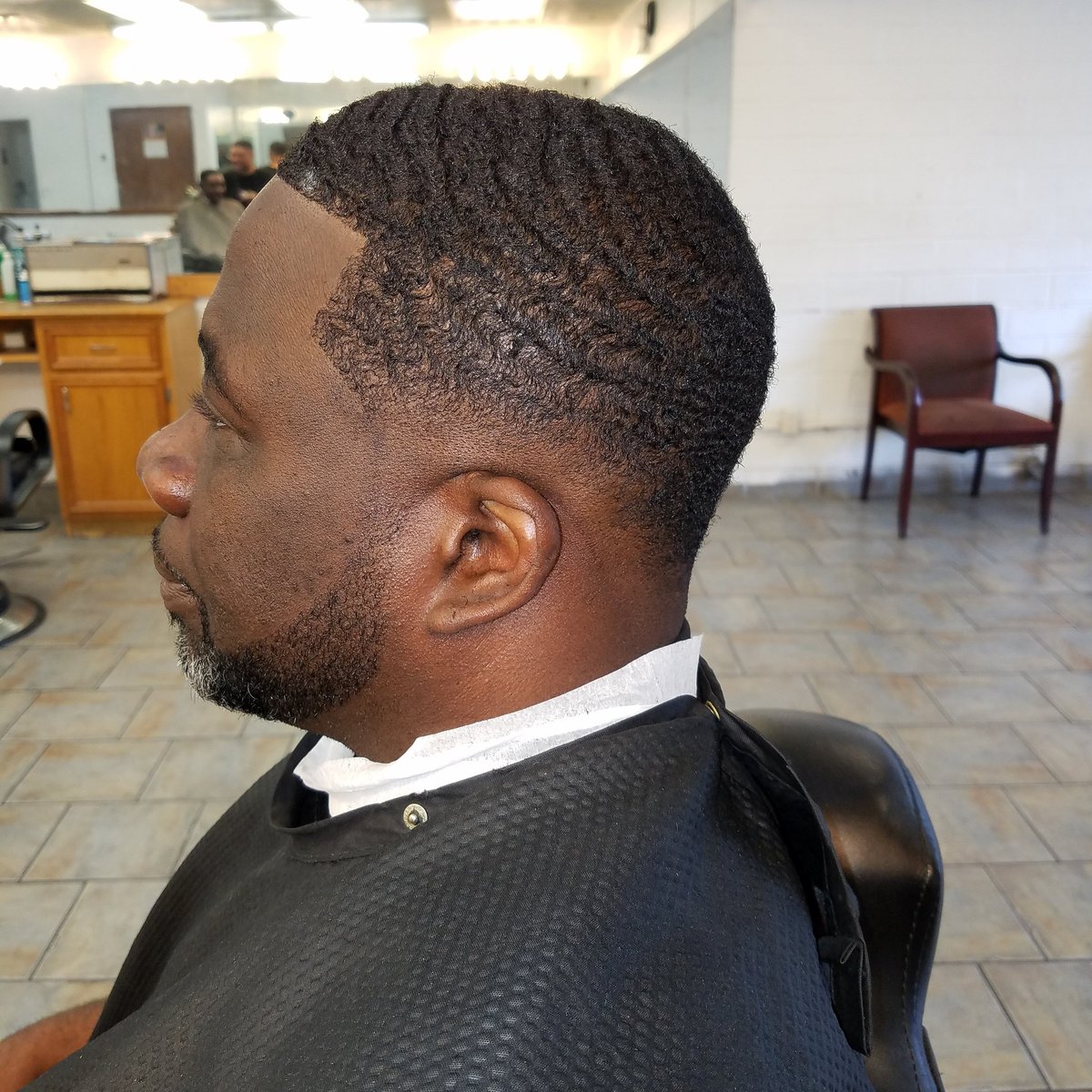 realtrill9's tweet photo. #dabarberseye #barbershop #lightfades https://t.co/znLtFqRZzQ