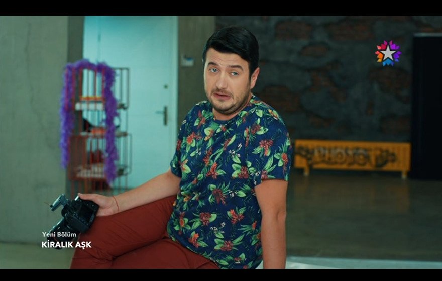 srkandic's tweet photo. Koriş : Hayatım dokuz köyden kovdular beni.. Onuncusunda da referandum yapacaklar.. Sırf doğru söylüyorum diye.. #eskisigibi #KiralıkAşk https://t.co/TueNGOSZ0r