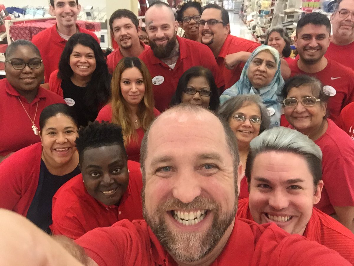 T1435 excited for today's national hiring event! <a href="/TargetCareers/">Target Careers</a> <a href="/TargetNews/">Target News</a> #G392PERKS <a href="/therealdmck/">Dell McKinney 🔹</a> <a href="/LReynolds711/">Lindsey Reynolds</a> <a href="/theCMCS/">Christina Carber</a> @thetxjojo