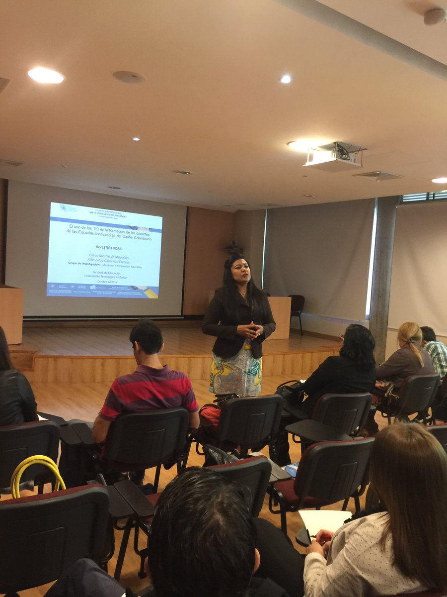 CIERNorte's tweet photo. En @UNICALDAS1 difundiendo resultados de investigacion "Uso de TIC en #FormaciónDocente en #EscuelasInnovadoras del Caribe" @UNI_TECNOLOGICA https://t.co/XYZuzQjwd2