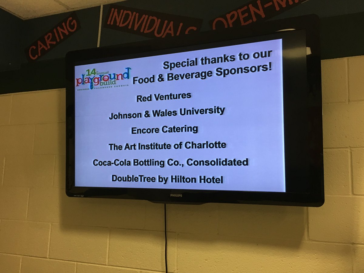 CLTPlayground's tweet photo. Thank you to EVERYONE who has made this incredible Playground Build possible! https://t.co/XFiYNDuMOJ