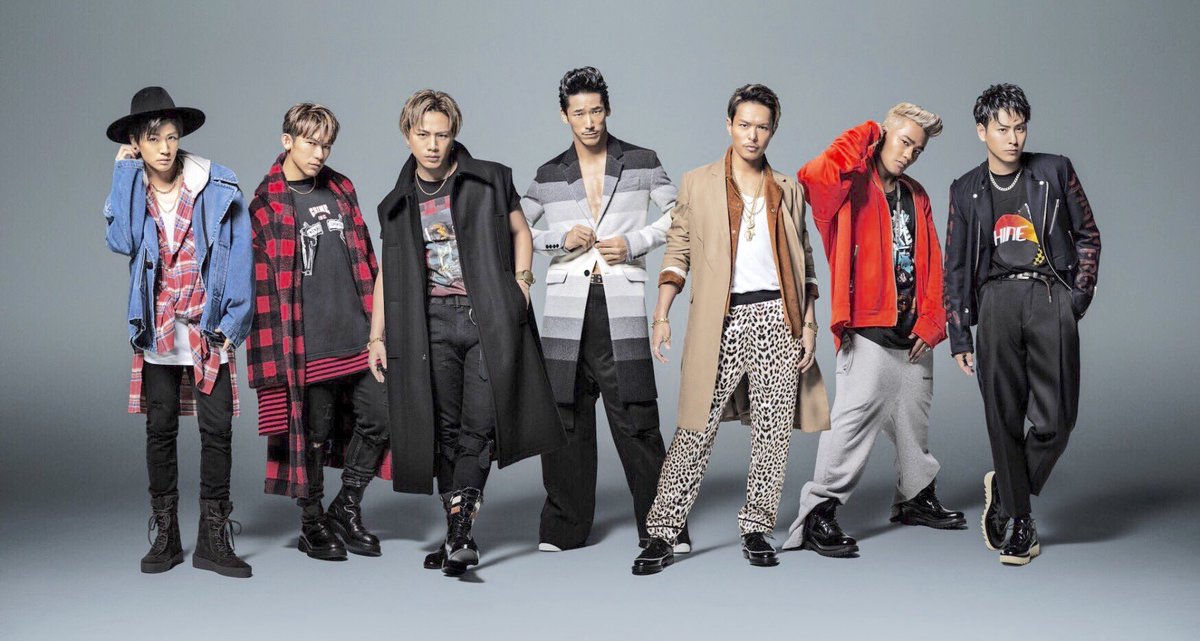 a_apple_Japan's tweet photo. 全然こっち浮上せんな、、(；▽；)

明日当落発表やけドキドキする👼🏼❗️
この人たちに会えんとやってけれんよほんとに（；＿；）（；＿；）
当たってください！！！！！！
#METROPOLIZ当選祈願 https://t.co/K7qTvAi103