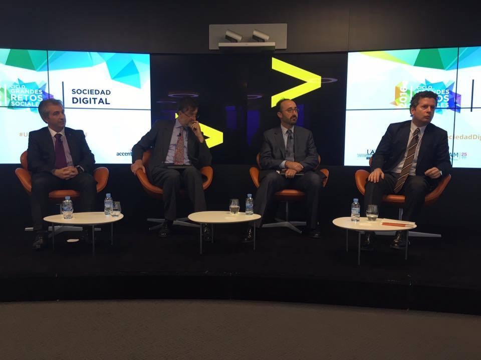 CnecEs's tweet photo. Interesante debate ayer durante la celebración de la segunda jornada del Ciclo de Grandes Retos Sociales #UAMSociedadDigital #FUAM25 https://t.co/KlWqxktXQ0