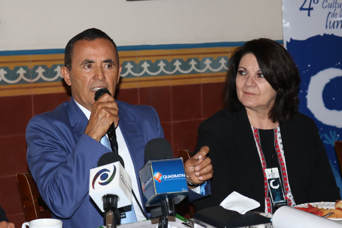 Preparan #PueblosMagicos de #Queretaro destacada participación durante Feria Nacional <a href="/marianapm84/">Mariana Perusquía</a> <a href="/Jose_Landeras/">Chess</a> <a href="/DarioMalpica/">Darío Malpica</a> <a href="/PMagicos/">Pueblos Mágicos</a>