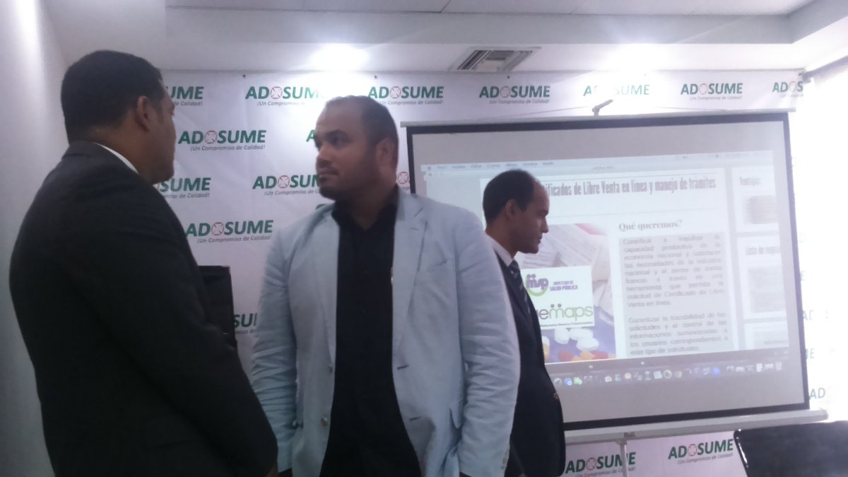ADOSUME's tweet photo. Hoy recibimos el Taller VUCE por parte de DIGEMAPS, muy satisfechos se sienten nuestros asociados por los avances!! https://t.co/Azmlvt3iLy