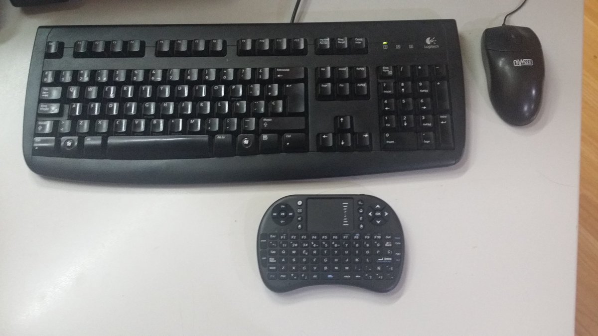 NetlabsTech's tweet photo. Por fin el mini teclado perfecto para tu PC, Tablet y #AndroidTV está en #NetlabsTechnology. Con conexión inalámbrica y touchpad. https://t.co/MEEjp8nq9w