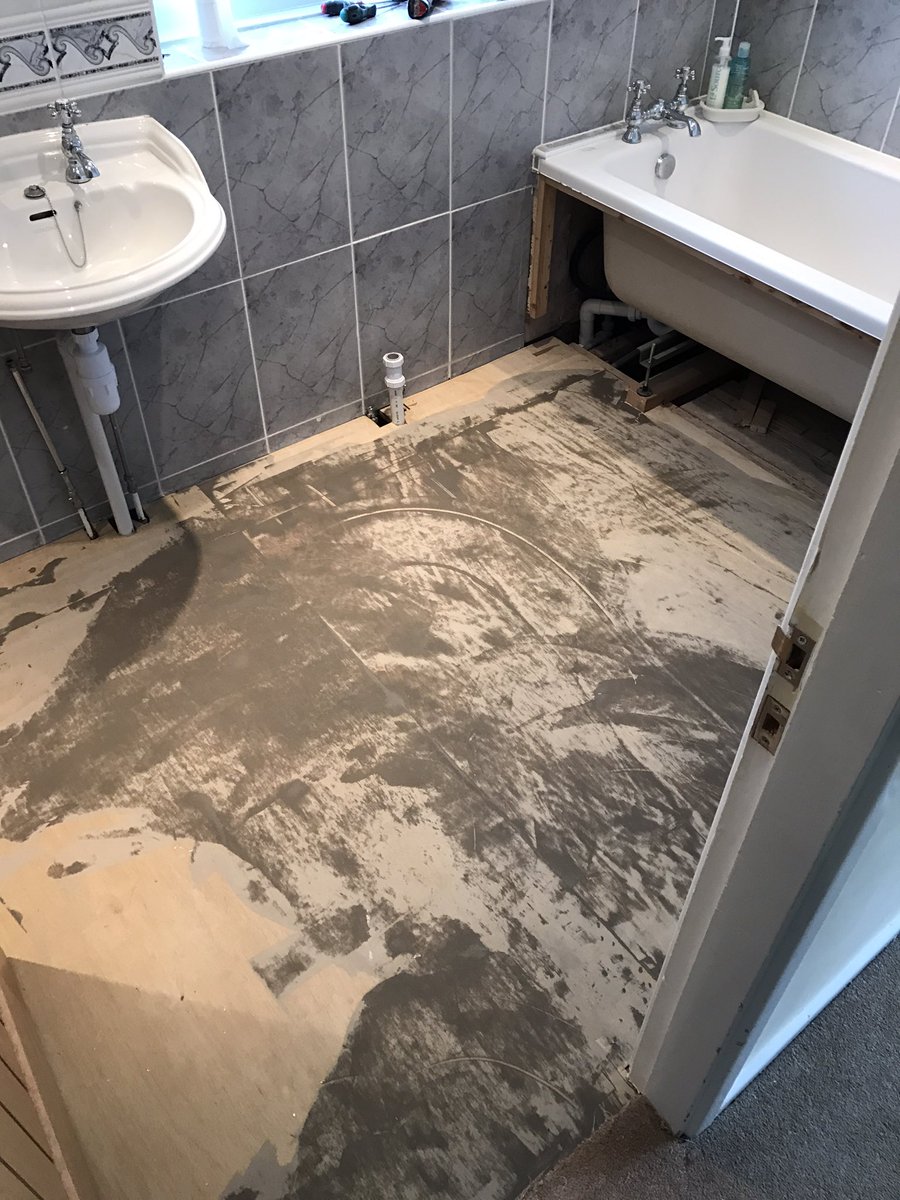 SolihullCarpets's tweet photo. A Flooring this Unique, could only be Distinctive!!! #Distinctive #flooring #LVT #bathroom #home #improvements #solihullcarpets https://t.co/4SUI2nj7hL