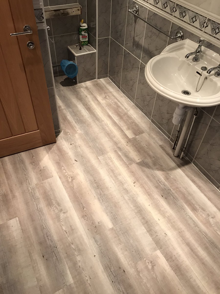 SolihullCarpets's tweet photo. A Flooring this Unique, could only be Distinctive!!! #Distinctive #flooring #LVT #bathroom #home #improvements #solihullcarpets https://t.co/4SUI2nj7hL