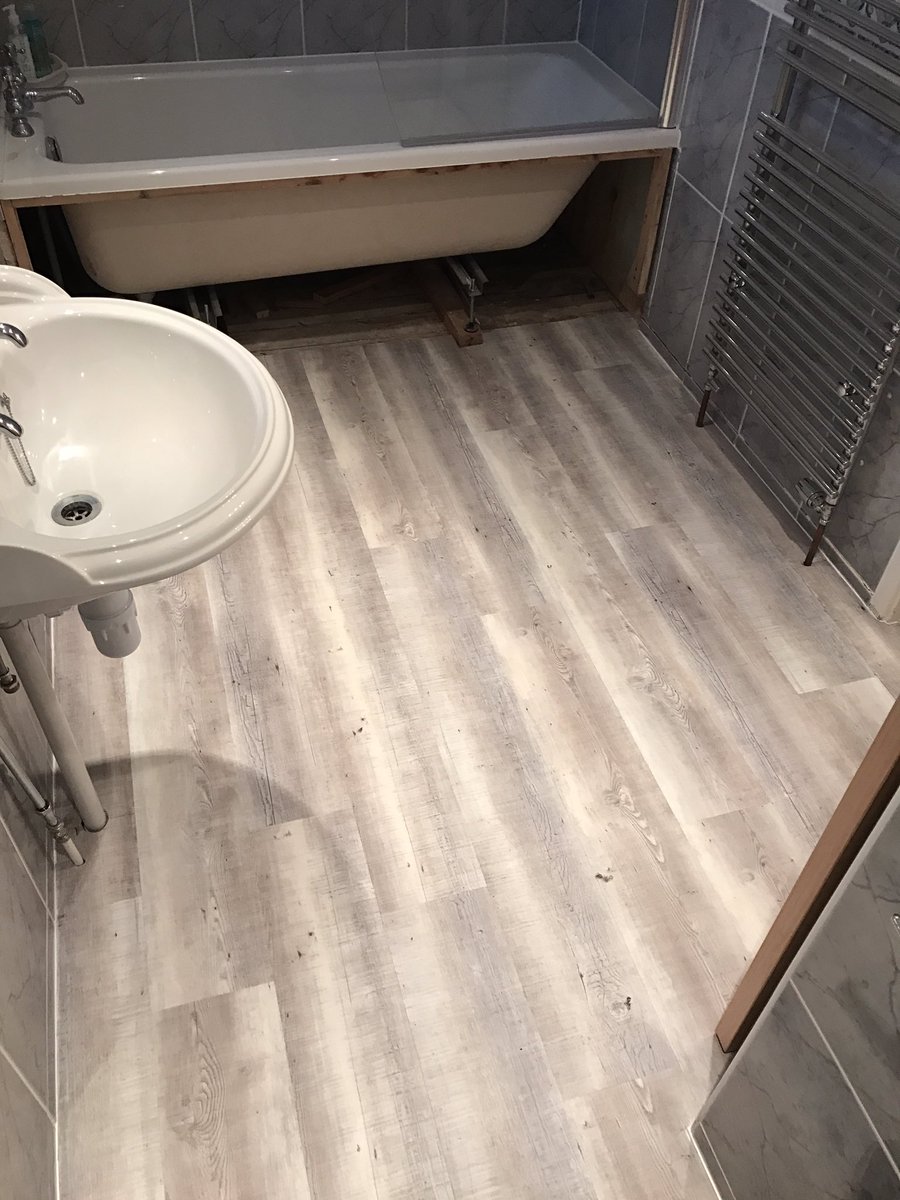 SolihullCarpets's tweet photo. A Flooring this Unique, could only be Distinctive!!! #Distinctive #flooring #LVT #bathroom #home #improvements #solihullcarpets https://t.co/4SUI2nj7hL