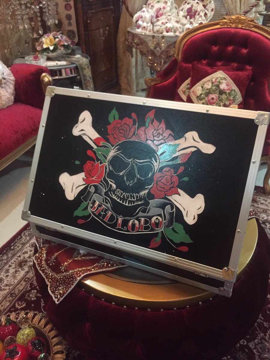 ilyanairni's tweet photo. : Custom design hardcase #effectprocessor #ticklesdandy Follow @info.ticklesdandy DM for more detail! https://t.co/GOOdCZjBph