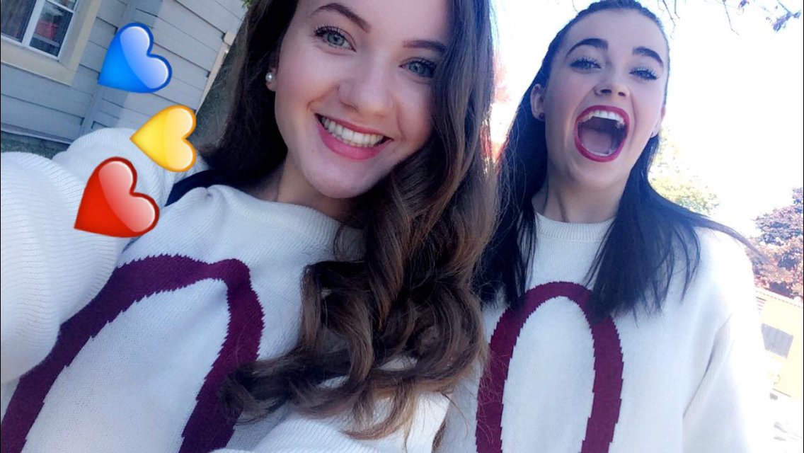 musicismylifejs's tweet photo. Just when you thought we couldn't get more annoying ππβ€οΈ @jmaclarenn #QueensHomecoming #MatchingEverything https://t.co/GNuMHn09VQ