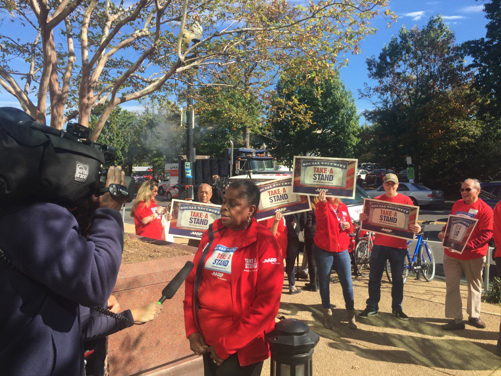 AARPVa's tweet photo. @AARPVa volunteer Yvonne Staton gives FOX News interview re: #TakeAStand. @AARPadvocates https://t.co/tPZYDuolvu