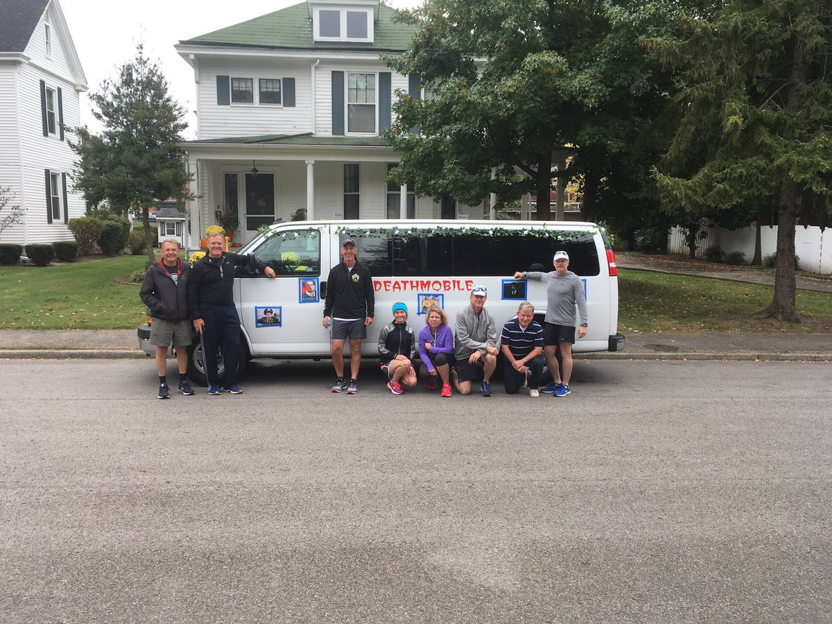 stephens_cathy's tweet photo. Van 2 on it's way to Maker's Mark. #bourbonchase #willrunforbourbon https://t.co/3Ciut9a755