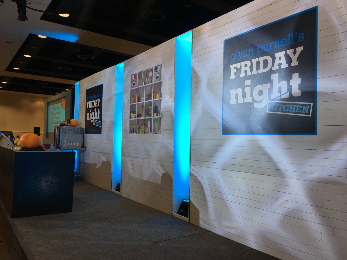 BigSummerBBQ's tweet photo. This time last week, we were all set for the best Friday night in town! Have you seen all the #GPFNK16 photos yet? https://t.co/4S8HpWEitx https://t.co/Id8j9zoWjl