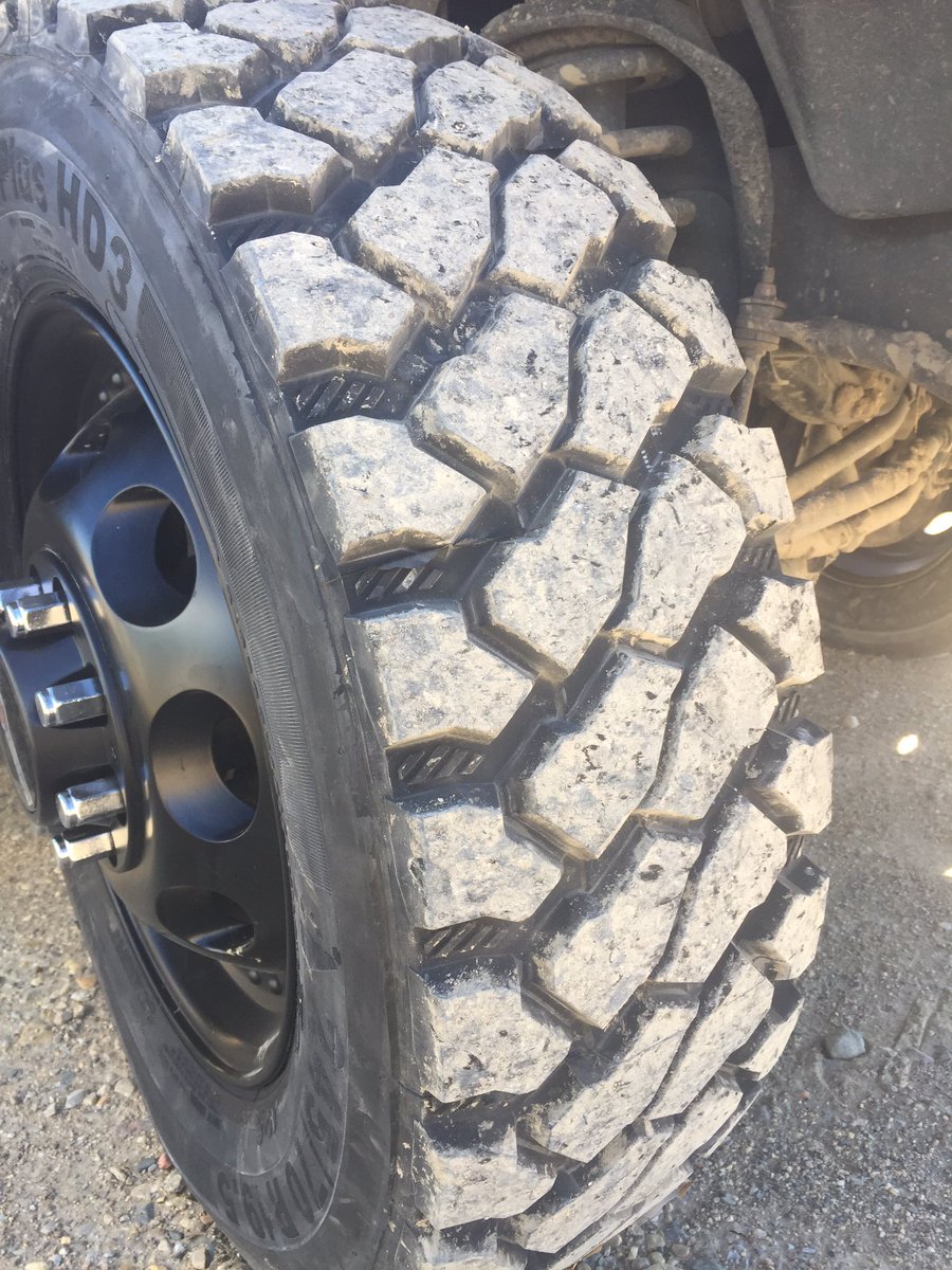 #continental Terraplus HD3
245/70R19.5!!