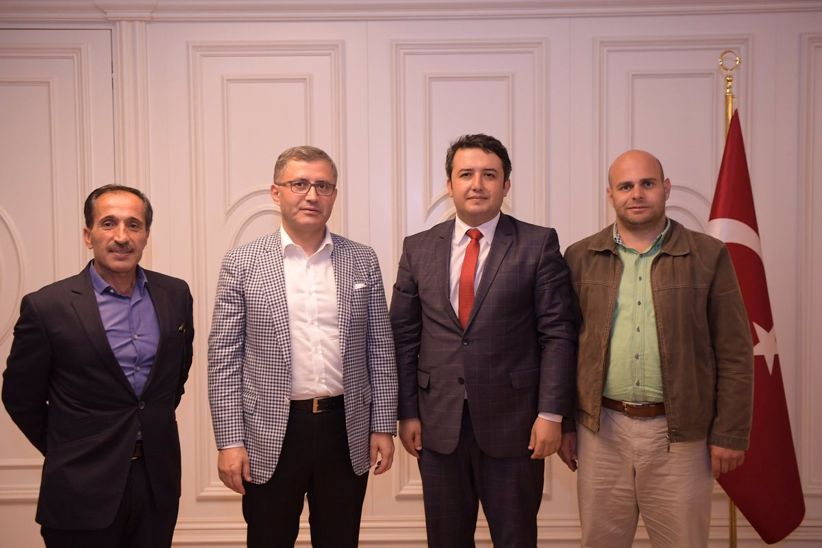 hilmiturkmen34's tweet photo. Ak Parti Kadıköy İlçe Başkanımıza ve Ak Parti İnebolu İlçe Başkanımıza Ziyaretlerinden Dolayı Teşekkür Ederim... https://t.co/rCAzJih9U4