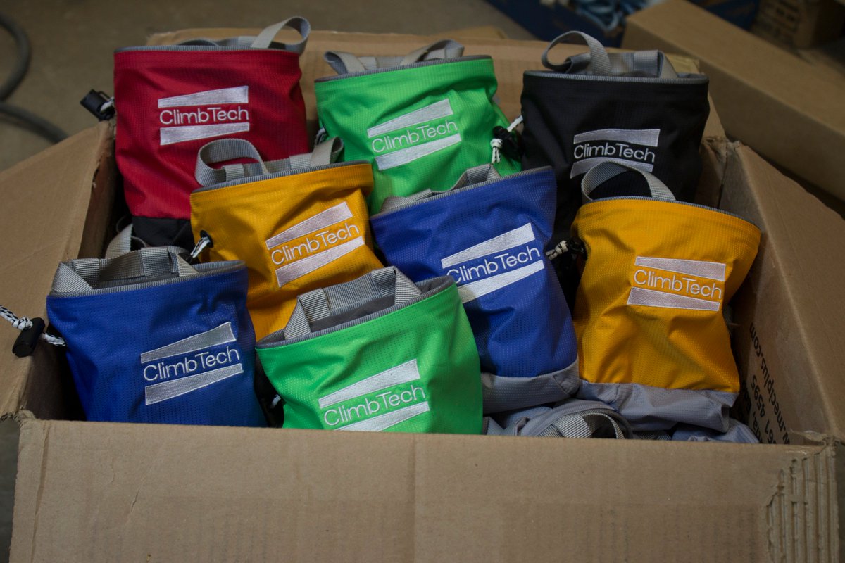 climbtechgear's tweet photo. Look what came in! Keep an eye on our website to order the new chalk bag swag! https://t.co/JFQQH3Frdv