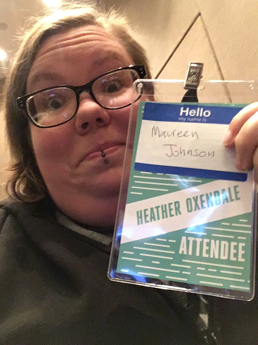 NinjaNerd007's tweet image. Today I am @maureenjohnson! #wearemj  #nerdcon2016