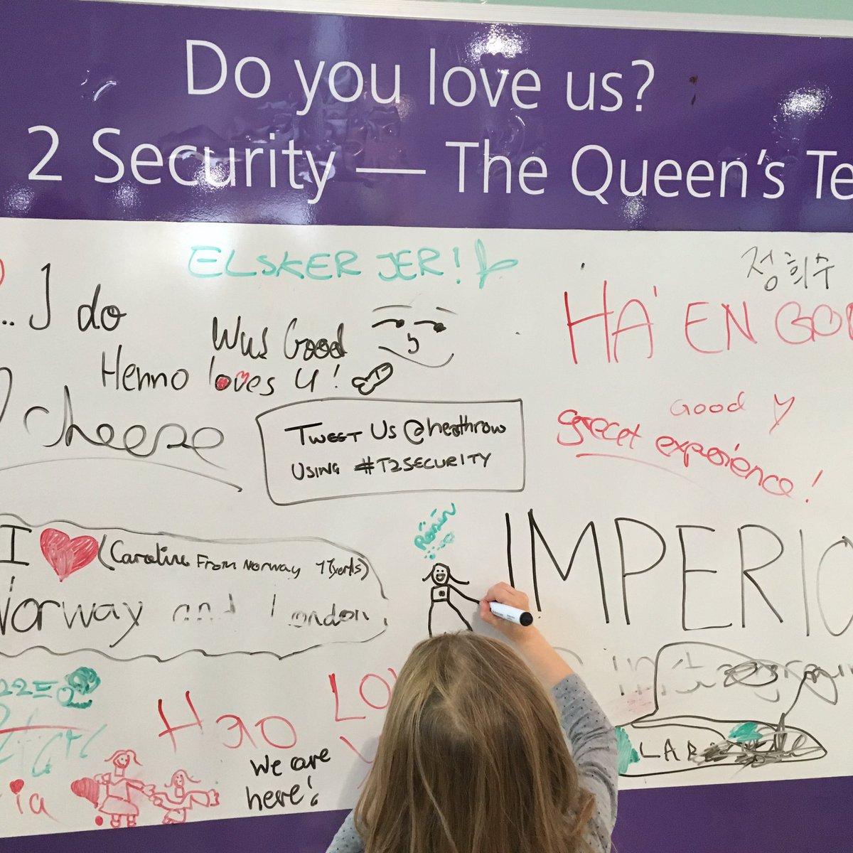 thatniamh's tweet photo. We love you @HeathrowAirport but you need a better # #t2security https://t.co/cqyqc5p4HI