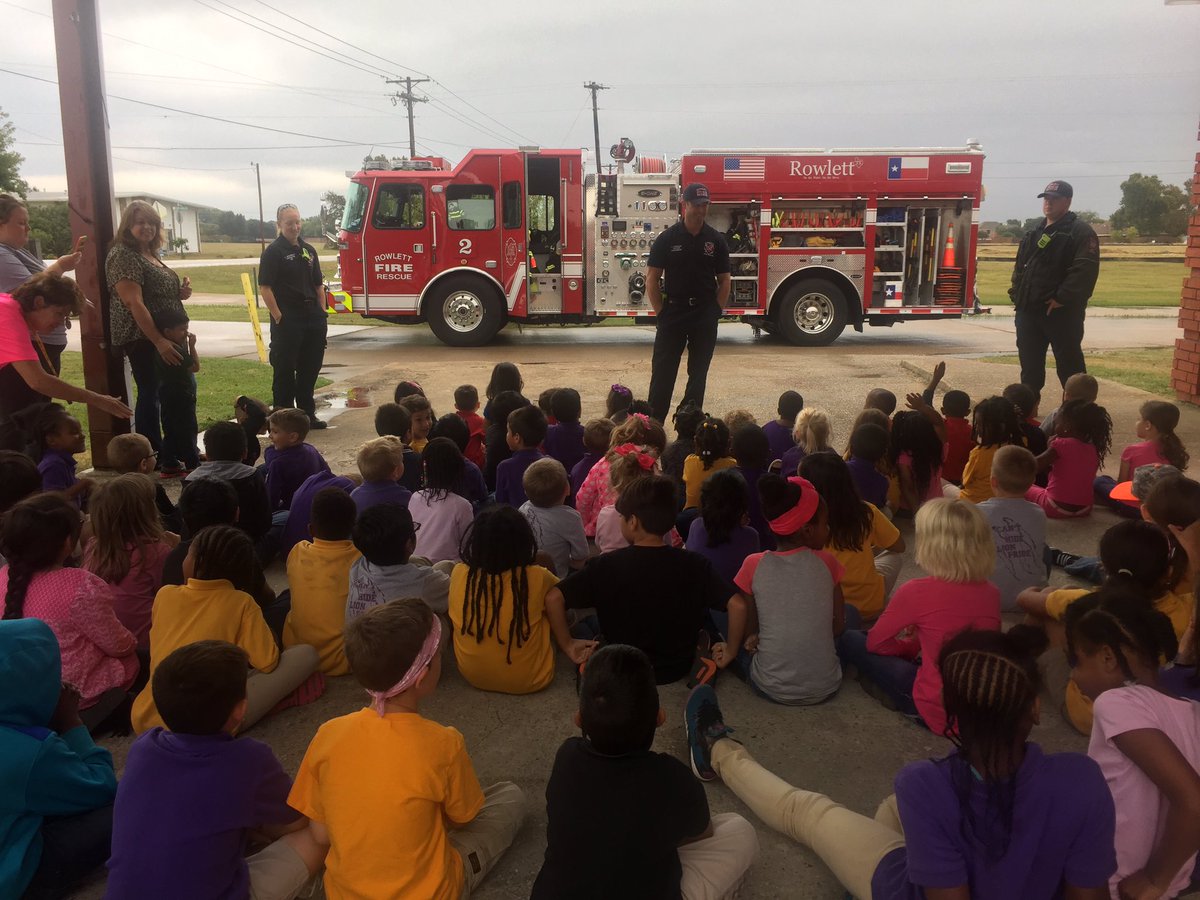 ECIAcademy's tweet photo. Thanks #Rowlett Station 2!  #fireprevention @BLifeRowlett @RowlettFire https://t.co/1VB7qyiuqU