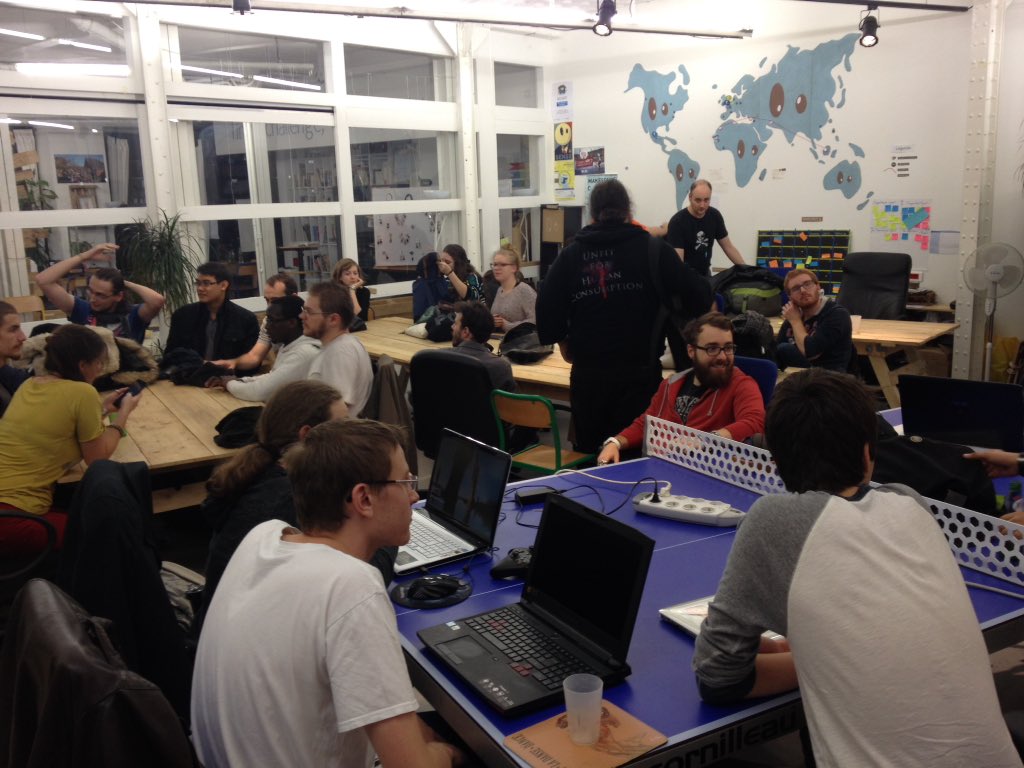 g4meimpact's tweet photo. L'#impactjam 2 a commencé, on est beaucoup ce soir ! https://t.co/wV91HIqf3L