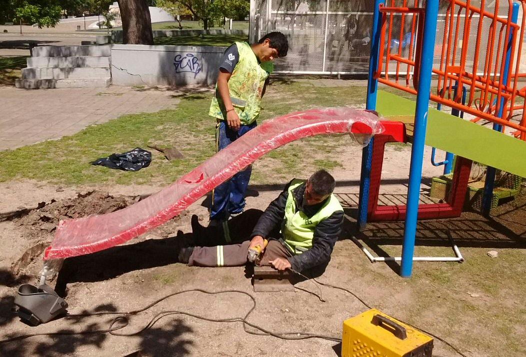 MartinezAyerra's tweet photo. La @LaPlataMLP trabaja para que la Plaza Belgrano este cada vez más linda! @JulioGarro https://t.co/Y6wls01e7C