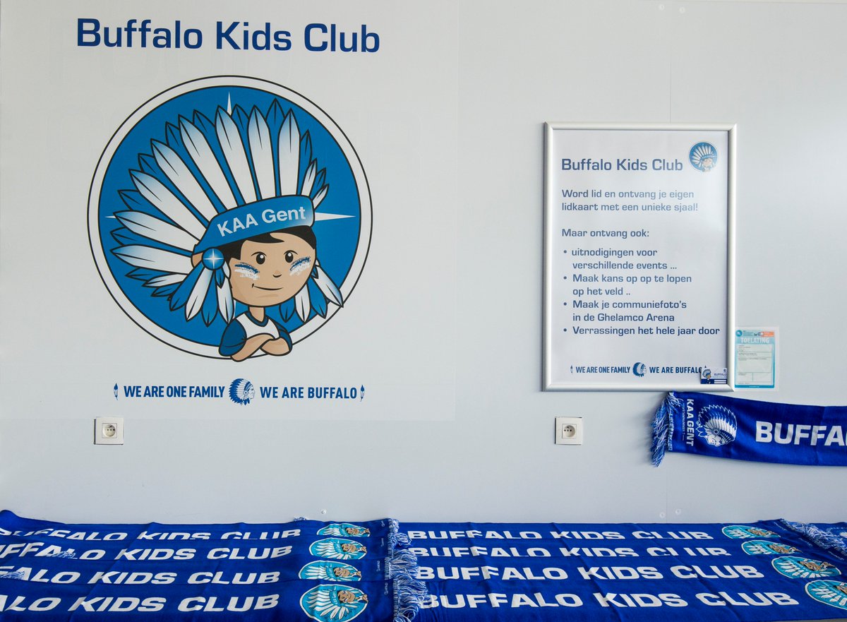 Hudba Leeds Stale Buffalo Fanshop Veta Utlacovatel Ach Draha