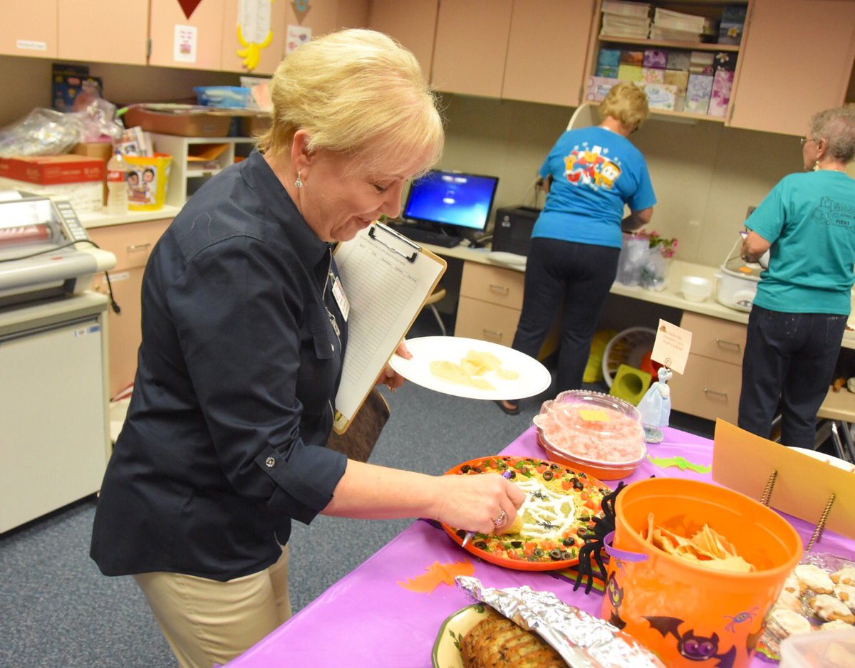 CyFairJoel's tweet photo. Fall-themed bake-off judging at @cfisdfiest today. https://t.co/tJlhlOy0pH