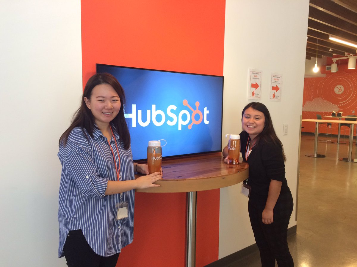firstgenbabson's tweet image. Firstgen seniors Aileen Oh &amp;amp; Tiffany Tapia are having lots of fun &amp;amp; loved being spoiled by @HubSpot #firstgensintech