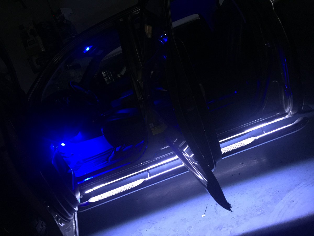 WAVESAUTOSOUND's tweet image. LED Lights installed inside and throughout running board of truck