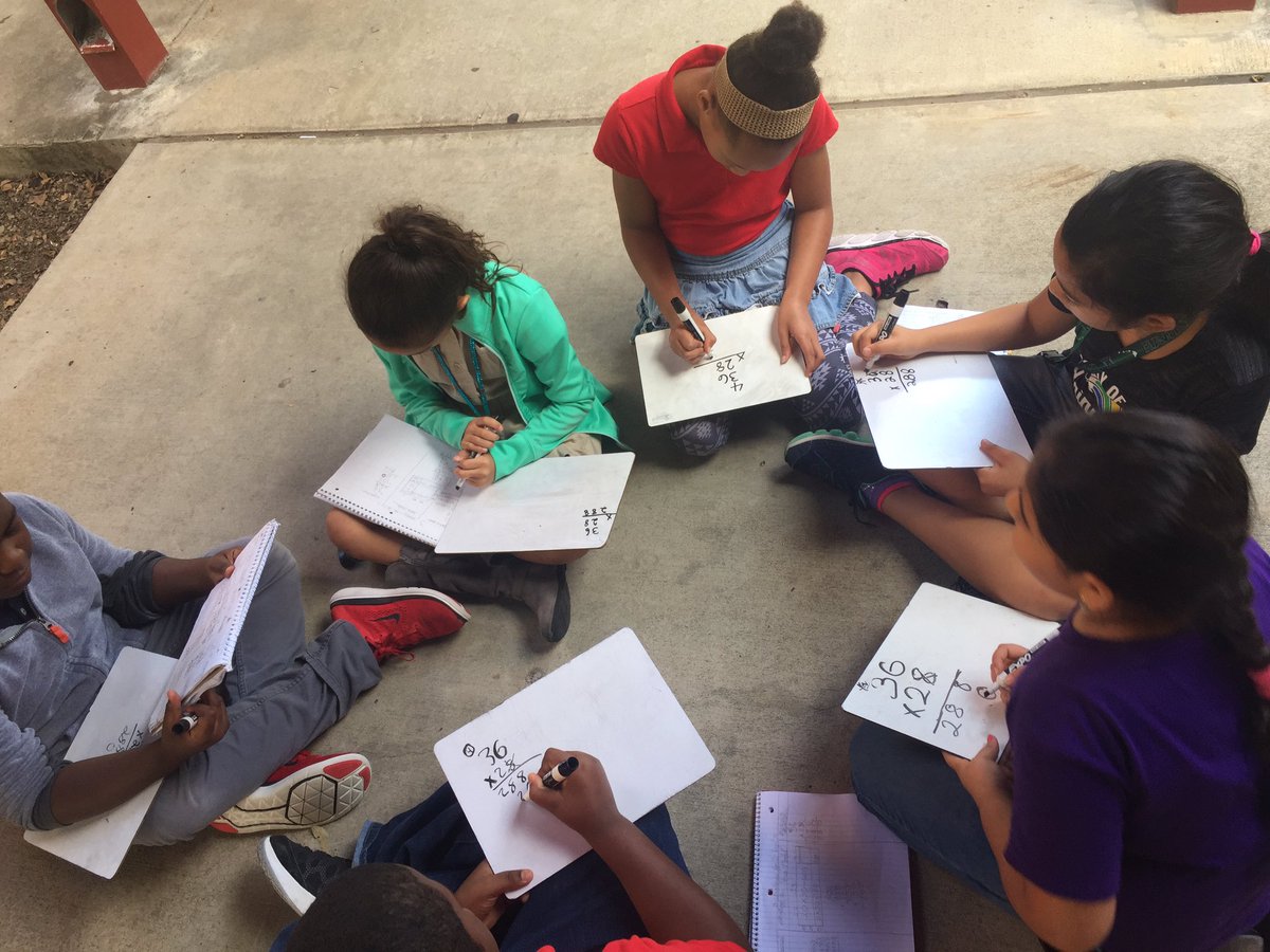 MsViville4th's tweet photo. Ss learn about the different strategies we can use to multiply. Each group mastered a strategy today! #outdoorlearning @OutleyE @AliefMathK6 https://t.co/4WmSAu83fB