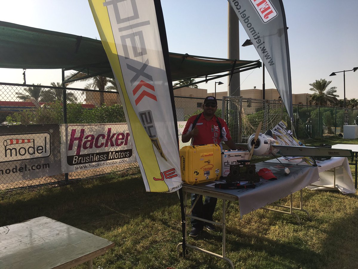 mohammedosaim1's tweet photo. #TeamJeti #JETITEAM  #JETIUSA #ESPRITMODEL  #ESPRITTech 
@EspritTech #jetimodel 
#RCMODEL 
#motor_hacker
 #Emcotec  #electronic  #IRC https://t.co/hkeXNyHl6j