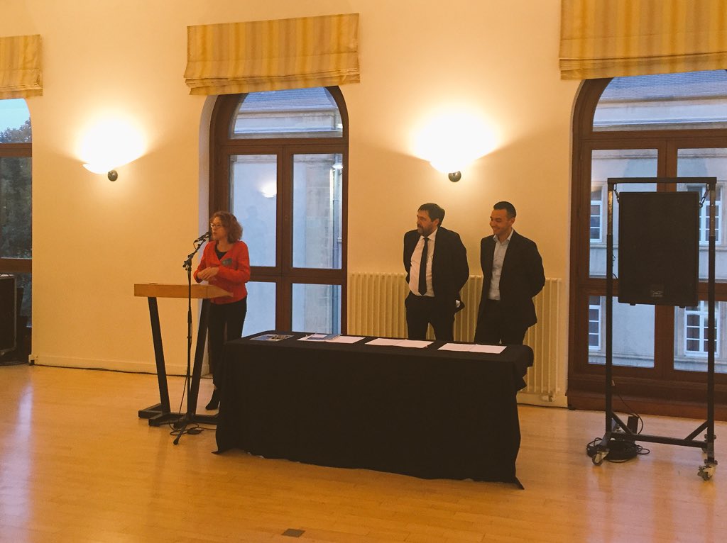 nicolastochet's tweet image. À l'Arsenal, signature d'une convention de partenariat entre la Cité Musicale #Metz et le Lycée de la Communication.
#Lycom