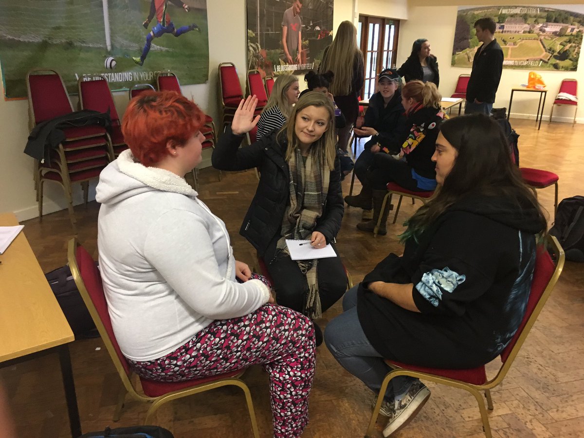 StudentLifeCH's tweet image. Today we  got together all the SU executives for each campus to give them some training in all their roles @WiltsColl #StudentVoice